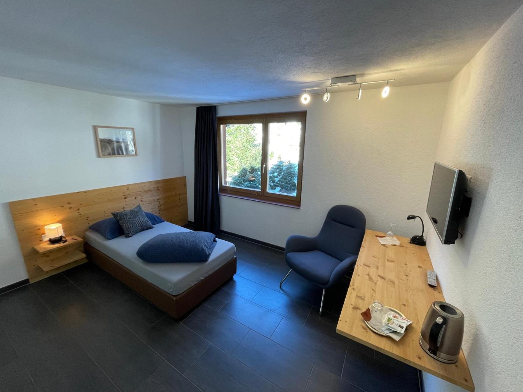 Catrina Hotel Disentis Bilik gambar