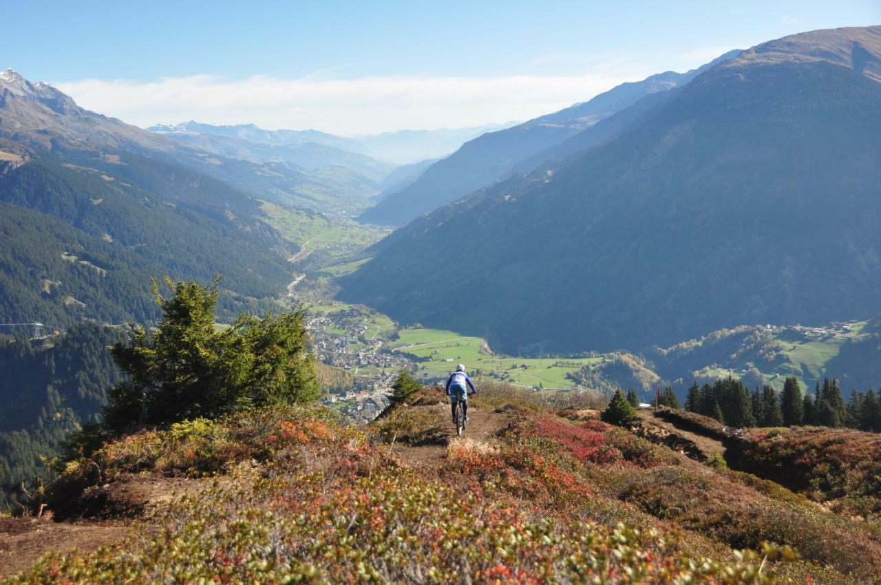 Catrina Hotel Disentis Luaran gambar